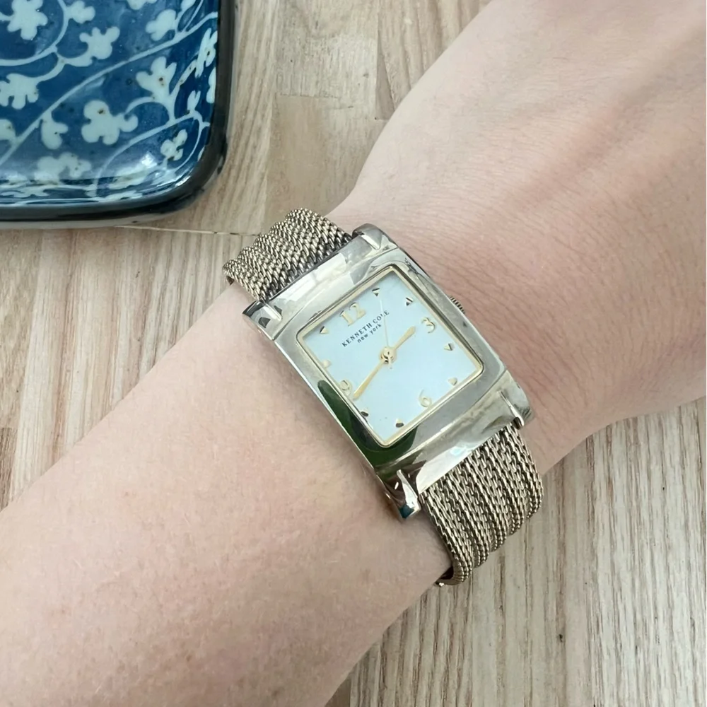 Kenneth Cole New York ladies rectangular gold tone dress watch NEW BATTERY